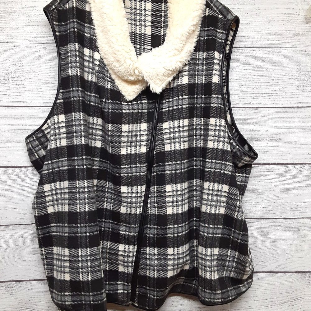 Woman Within Outdoor Sleeveless Vest With Sherpa Collar 5X